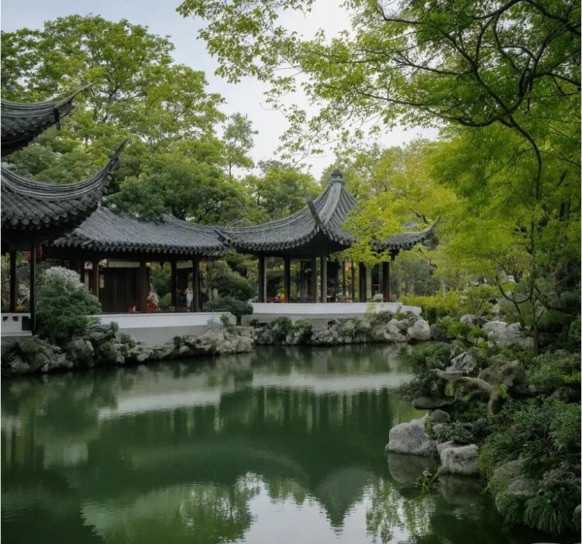 鸡西梨树初夏餐饮有限公司