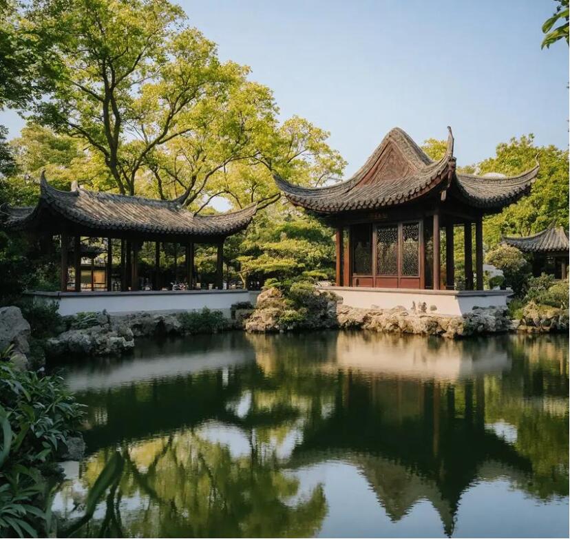 鸡西梨树初夏餐饮有限公司